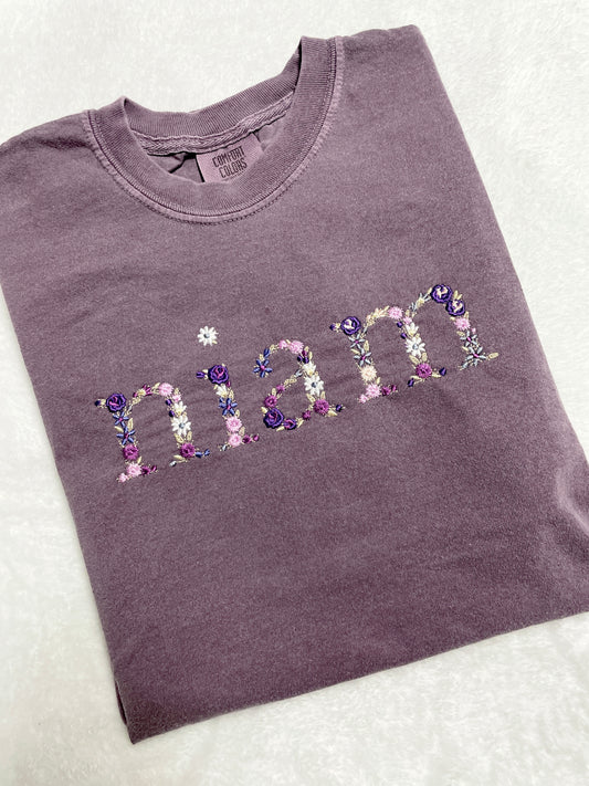 Floral Niam (mama) Embroidered T-shirt