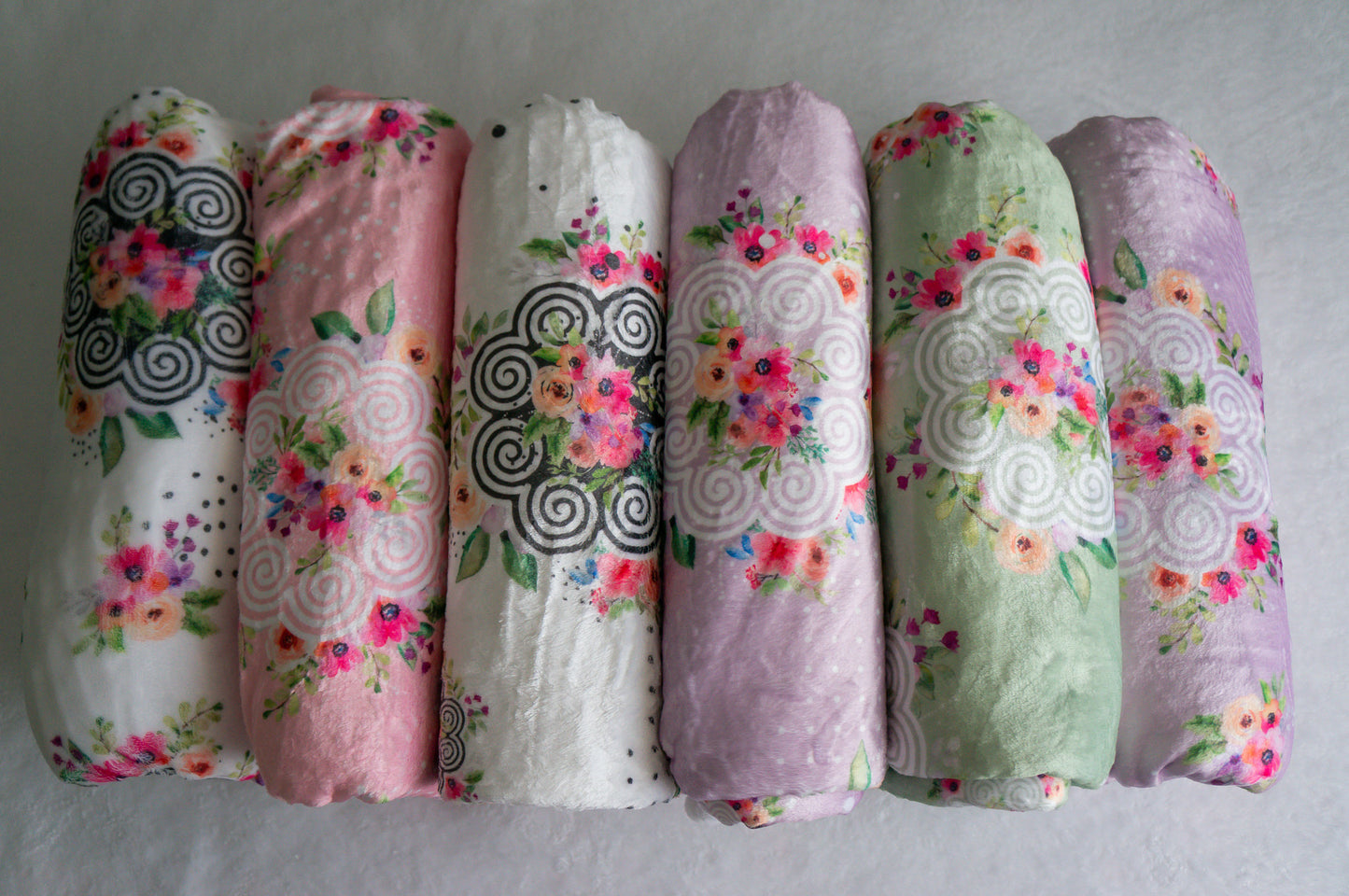 Lixam Minky Floral Blanket