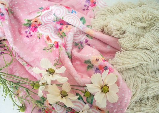 Lixam Minky Floral Blanket - Sweet